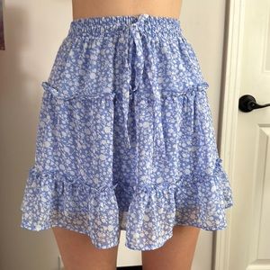 Blue and white flowy XS skirt